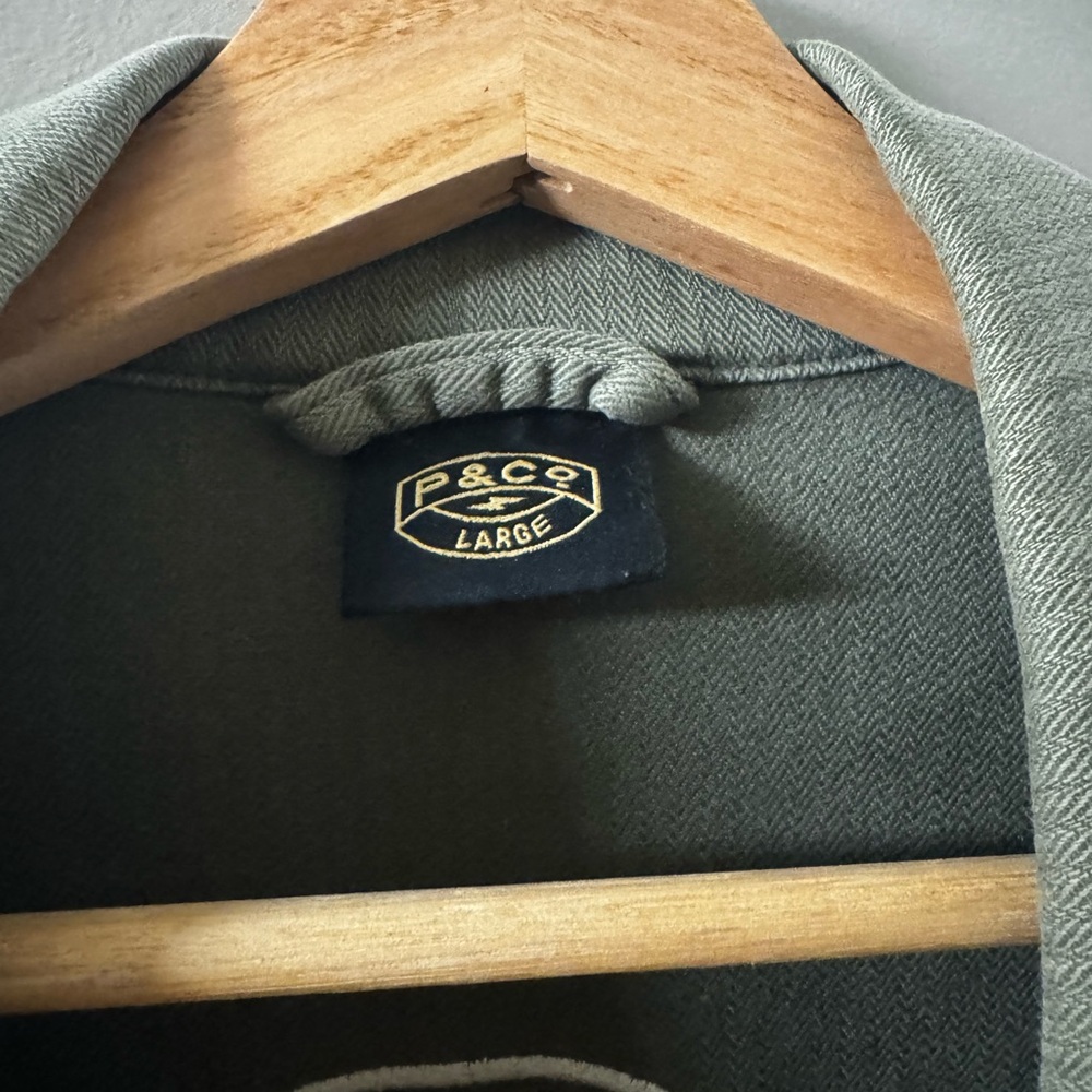 Lands' End Green Sweatshirt Hoodie with Classic Design